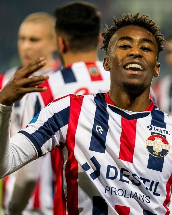 就很难在瑞 就很难在瑞