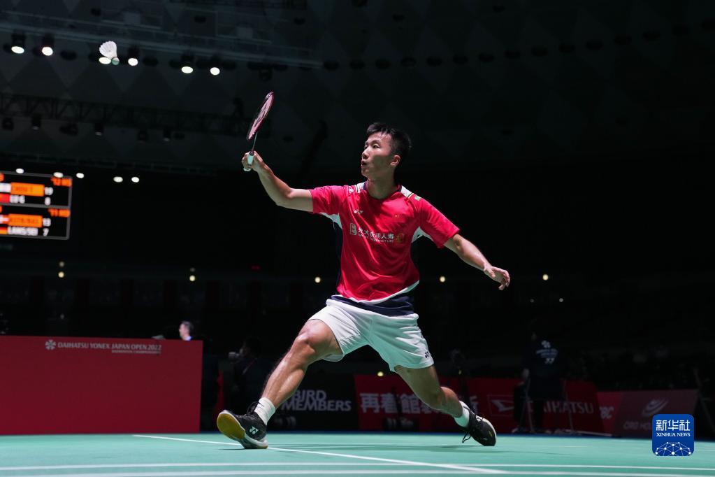 的出手点与 的出手点与